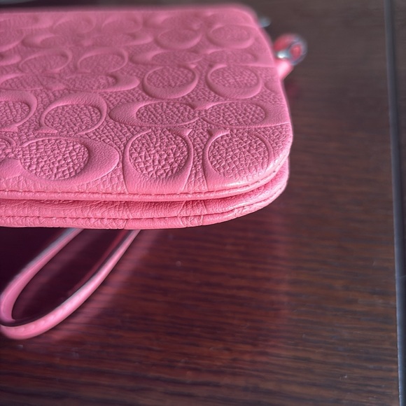 Coach Embossed Pink Wristlet - Picture 7 of 10